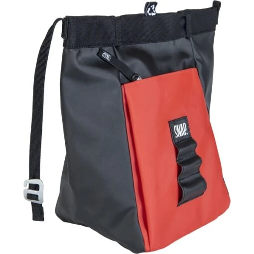 SNAP BIG CHALK BAG BLACK/GRENADINE 23 -Uitrusting Voor Buiten 9 107420 big chalk bag black grenadine smu042 03