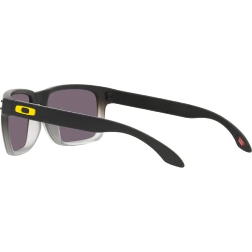 OAKLEY HOLBROOK TDF BLACK FADE W/ PRIZM GREY 22 -Uitrusting Voor Buiten 9 109102 holbrook tdf black fade w prizm grey oo9102 v155 03