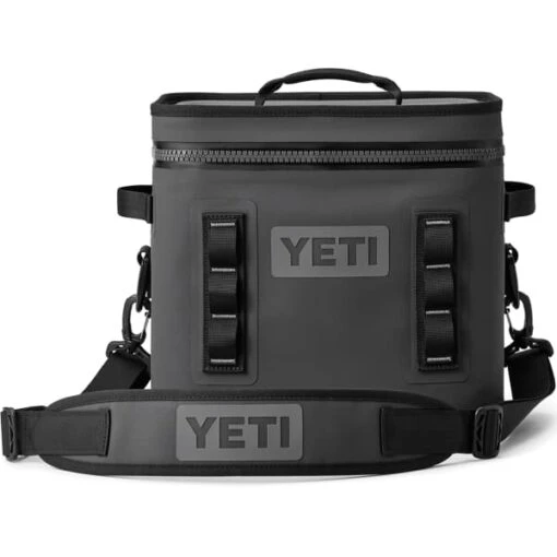 YETI HOPPER FLIP 12 SOFT COOLER CHARCOAL 22 -Uitrusting Voor Buiten 9 120638 hopper flip 12 soft cooler charcoal sku e161 cha 01