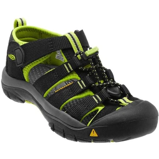 KEEN NEWPORT H2 YOUTH BLACK/LIME GREEN 23 -Uitrusting Voor Buiten 9 40761 newport h2 youth black lime green 1009965 01