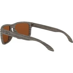 OAKLEY HOLBROOK WOODGRAIN PRIZM SHALLOW H2O POL 23 -Uitrusting Voor Buiten 9 66325 holbrook woodgrain prizm shallow h2o pol oo9102 j855 05