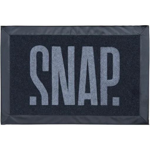 SNAP CRASH-PAD PLASTER BLACK 23 -Uitrusting Voor Buiten 9 85843 cpp002 01