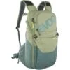 EVOC RIDE 16L OLIVE GREEN 23 -Uitrusting Voor Buiten 9 92914 ride 16 vert olive 100320303 01